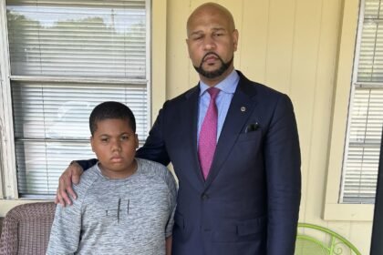 11-Year-Old US Boy Called 911 For Help