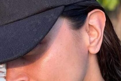 Deepika Padukone's No Makeup Pic