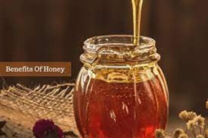 the Astonishing Health Benefits of Consuming Honey