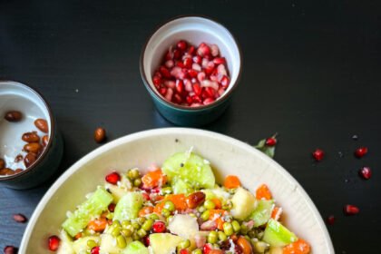 Mango Sprouts Salad