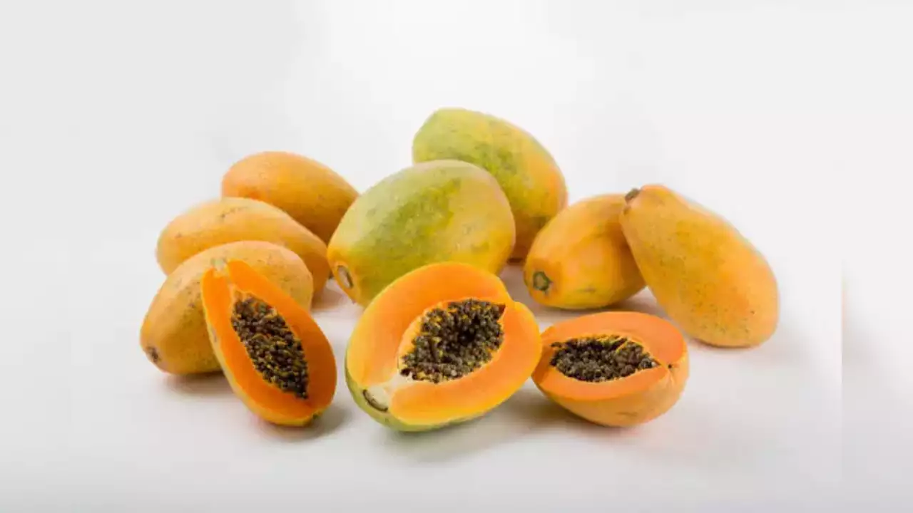 The Benefits Of Eating Papaya On An Empty Stomach - Daily Mail Express